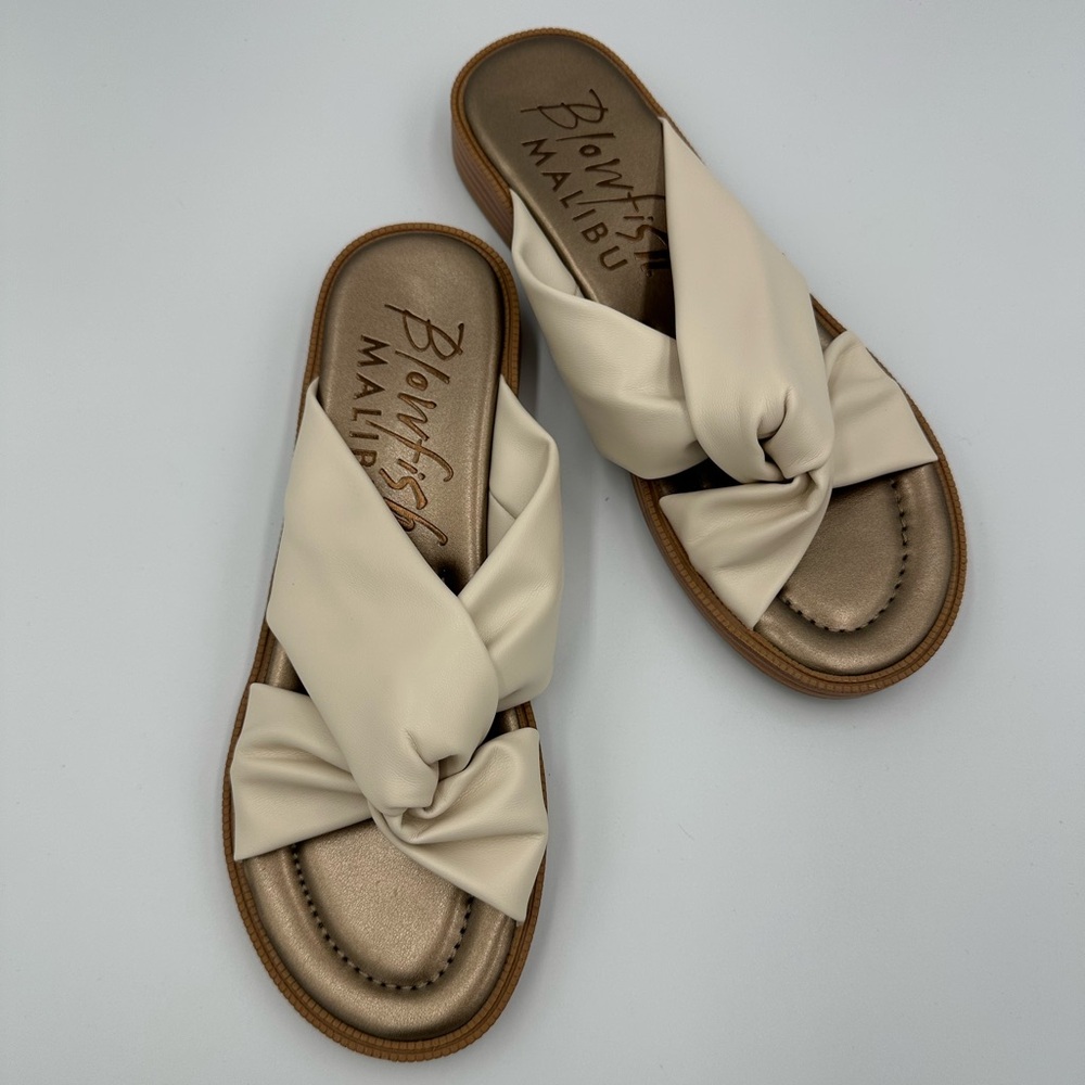 Blowfish Malibu Ivory Sandals Size 7 | Cushioned Sole Slip-On Slides